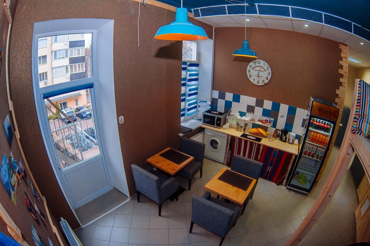 Papa'S Hostel Chernihiv Exterior photo