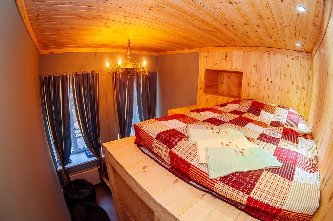 Papa'S Hostel Chernihiv Exterior photo