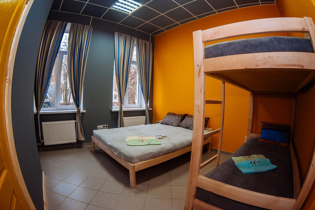 Papa'S Hostel Chernihiv Exterior photo